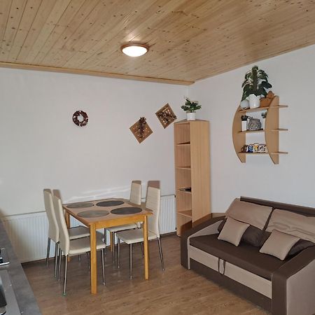 Apartman Albrecht Albrechtice v Jizerskych horach Exteriör bild